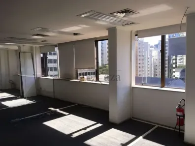 Ponto Comercial com 2 Quartos para alugar, 528m² no Bela Vista, São Paulo