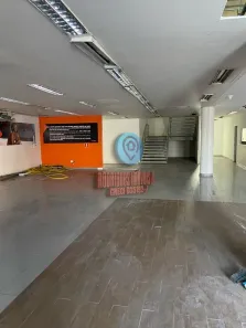 Galpão/Depósito/Armazém para alugar, 668m² no Vila Norma, São Paulo