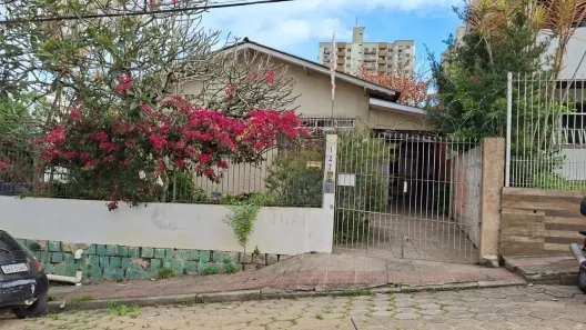 Casa com 4 Quartos à venda, 172m² no Coloninha, Florianópolis