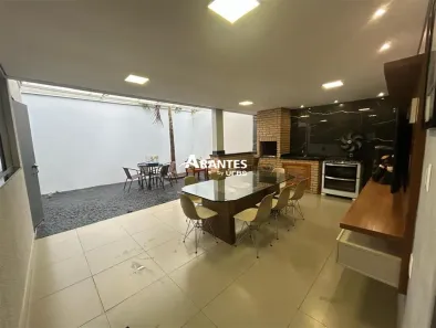 Casa com 3 Quartos à venda, 190m² no Novo Mundo, Uberlândia