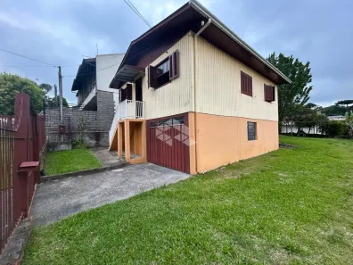 Casa com 3 Quartos à venda, 126m² no São Francisco, Farroupilha