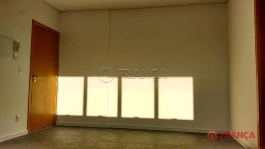Sala Comercial à venda, 35m² no Centro, Jacareí