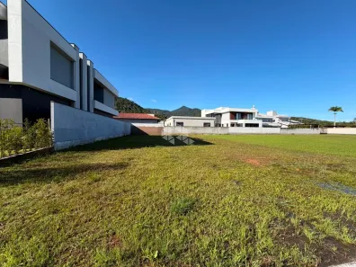 Lote/Terreno à venda, 468m² no Areias, Camboriú
