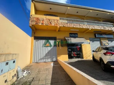 Casa com 3 Quartos para alugar, 120m² no Parque Residencial Joaquim Toledo Piza, Londrina