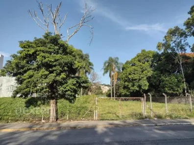 Lote/Terreno à venda, 13710m² no Jardim Califórnia, Jacareí