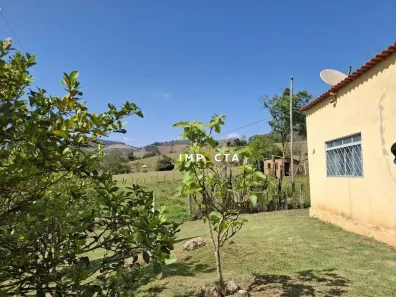 Fazenda/Sítio com 2 Quartos à venda, 378m² no Grota Rica, Congonhal