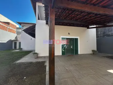Casa com 4 Quartos para alugar, 500m² no Nelson Costa, Ilhéus