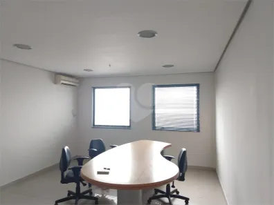 Sala Comercial à venda, 32m² no Água Branca, São Paulo