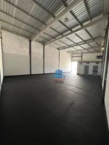 Galpão/Depósito/Armazém à venda, 180m² no Vila Mauá, Goiânia