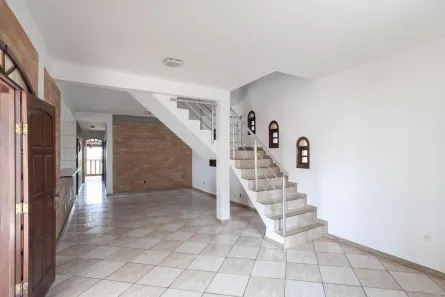 Casa com 5 Quartos à venda, 480m² no Darcy Vargas, Contagem