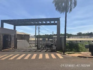 Casa com 3 Quartos à venda, 126m² no Jurucê, Jardinópolis