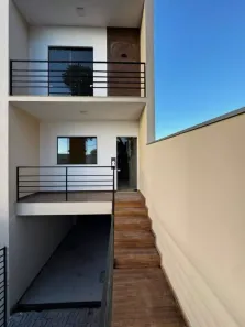 Casa com 2 Quartos à venda, 160m² no Parque Independência, Juiz de Fora