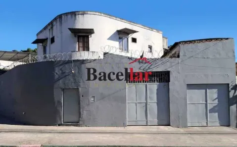 Imóvel Comercial à venda, 174m² no Benfica, Rio de Janeiro