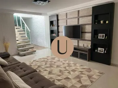 Sobrado com 4 Quartos à venda, 190m² no Vila Guiomar, Santo André