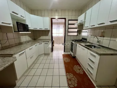 Apartamento com 3 Quartos para alugar, 110m² no Velha, Blumenau
