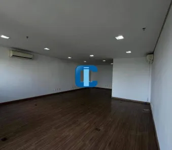 Sala Comercial à venda, 65m² no Vila Hamburguesa, São Paulo