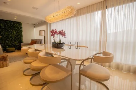 Apartamento com 3 Quartos à venda, 210m² no Vila Olímpia, São Paulo