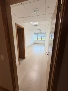 Sala Comercial para alugar, 27m² no Barra Olímpica, Rio de Janeiro