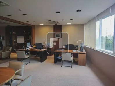 Sala Comercial para alugar, 260m² no Vila Olímpia, São Paulo