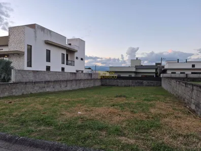 Lote/Terreno à venda, 450m² no Residencial Village Splendore, Pindamonhangaba