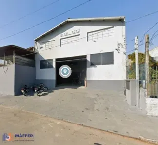 Galpão/Depósito/Armazém com 3 Quartos à venda, 333m² no Medianeira, Porto Alegre
