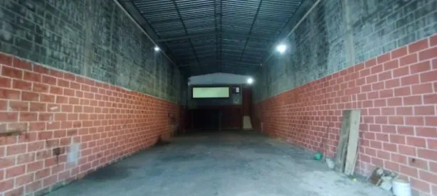 Galpão/Depósito/Armazém para alugar, 300m² no Vila Galvão, Guarulhos