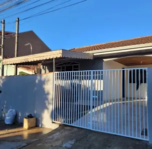 Casa com 3 Quartos à venda, 120m² no Campo de Santana, Curitiba
