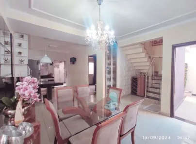 Casa com 3 Quartos à venda, 180m² no Cabral, Contagem