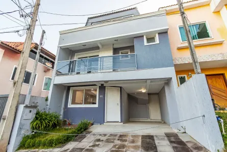 Casa de Condomínio com 3 Quartos à venda, 186m² no Abranches, Curitiba