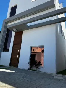 Casa de Condomínio com 4 Quartos à venda, 254m² no Recreio dos Bandeirantes, Rio de Janeiro