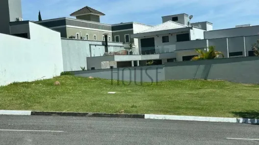 Lote/Terreno à venda, 300m² no Parque Esplanada, Votorantim
