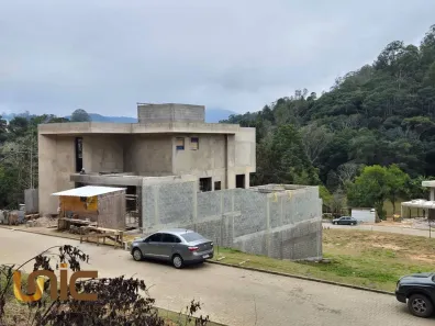 Lote/Terreno à venda, 350m² no Quebra Frascos, Teresópolis