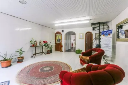 Imóvel Comercial para alugar, 250m² no Moinhos de Vento, Porto Alegre