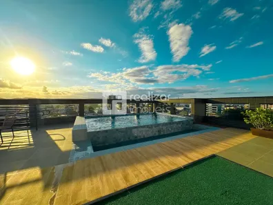 Apartamento com 2 Quartos para alugar, 80m² no Canto, Florianópolis