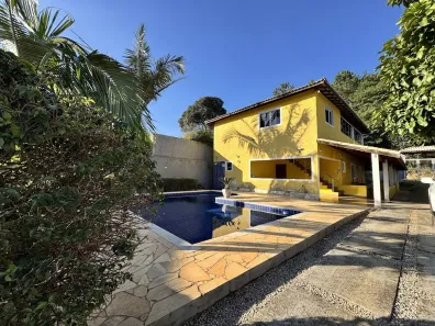 Fazenda/Sítio com 4 Quartos à venda, 1000m² no , Mairinque