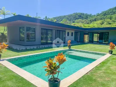 Casa com 4 Quartos à venda, 355m² no Pedro do Rio, Petrópolis