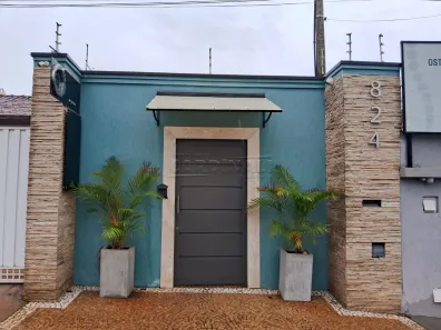 Prédio Comercial para alugar, 200m² no Centro, Araraquara