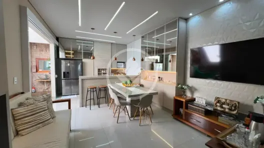 Casa de Condomínio com 5 Quartos à venda, 194m² no Jardim Sul, Uberlândia