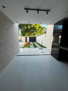 Casa com 3 Quartos à venda, 105m² no Ouro Verde, Rio das Ostras