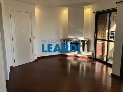 Apartamento com 2 Quartos para alugar, 75m² no Campo Belo, São Paulo