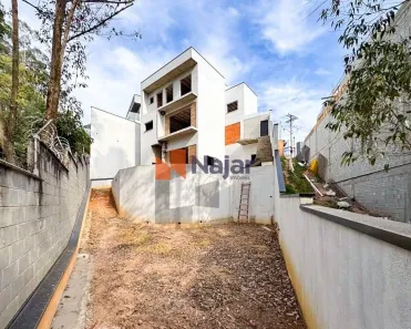 Casa com 3 Quartos à venda, 438m² no Mogi Moderno, Mogi das Cruzes