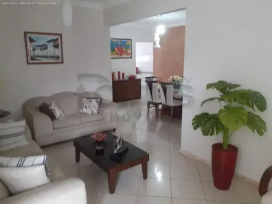 Casa com 4 Quartos à venda, 180m² no Luzia, Aracaju