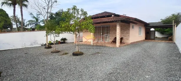 Casa com 3 Quartos para alugar, 68m² no Guanabara, Joinville