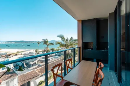 Apartamento com 3 Quartos à venda, 121m² no Canasvieiras, Florianópolis