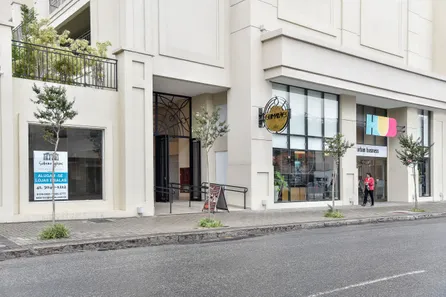 Ponto Comercial para alugar, 750m² no Centro, Curitiba