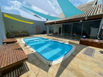 Sobrado com 4 Quartos à venda, 289m² no Pontal de Santa Marina, Caraguatatuba