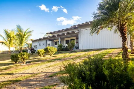 Fazenda/Sítio com 5 Quartos à venda, 395m² no , Bela Vista de Goiás