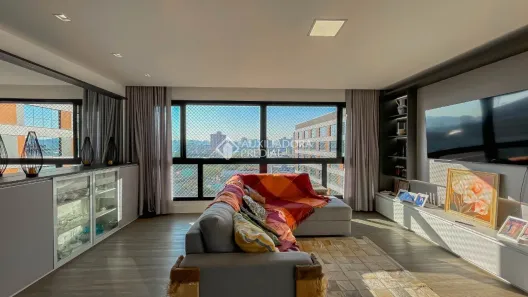 Apartamento com 2 Quartos à venda, 94m² no Menino Deus, Porto Alegre