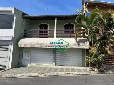 Casa com 3 Quartos para alugar, 200m² no Vila Sul Americana, Carapicuíba