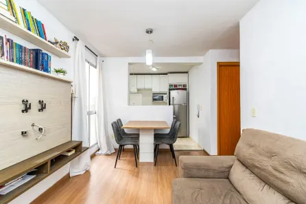 Apartamento com 2 Quartos à venda, 40m² no Pinheirinho, Curitiba